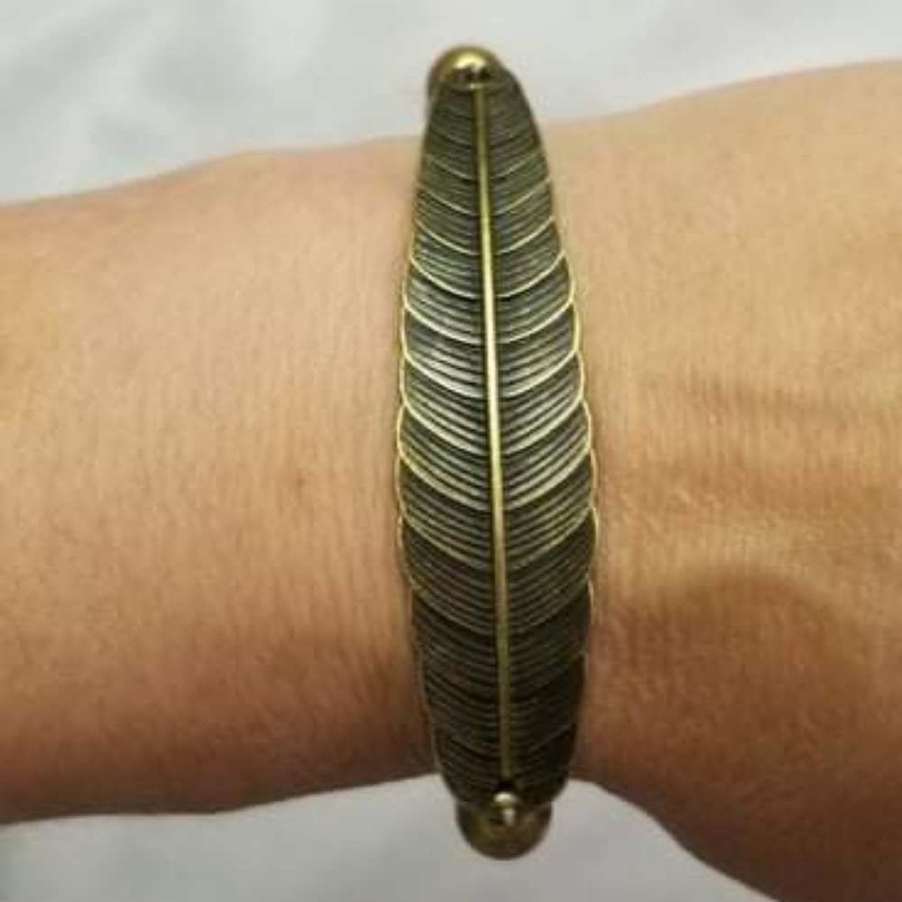 Featherlight Fashion Brass Bracelet
